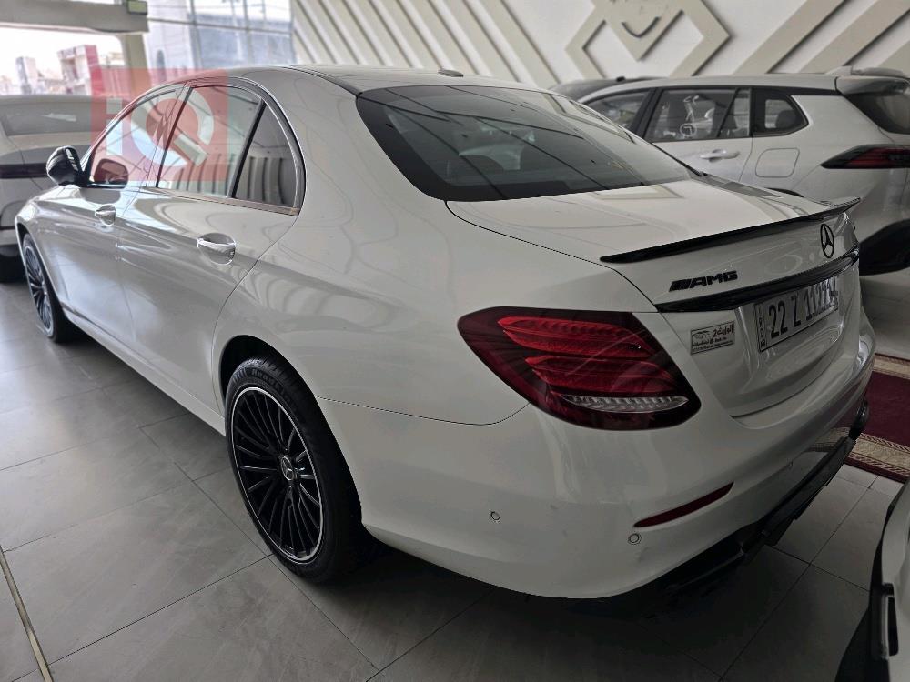 مرسيدس بنز E-Class